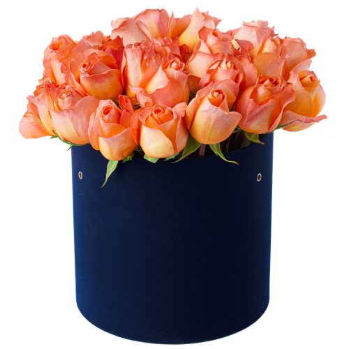 Цветы в шляпной коробке «Эстела»